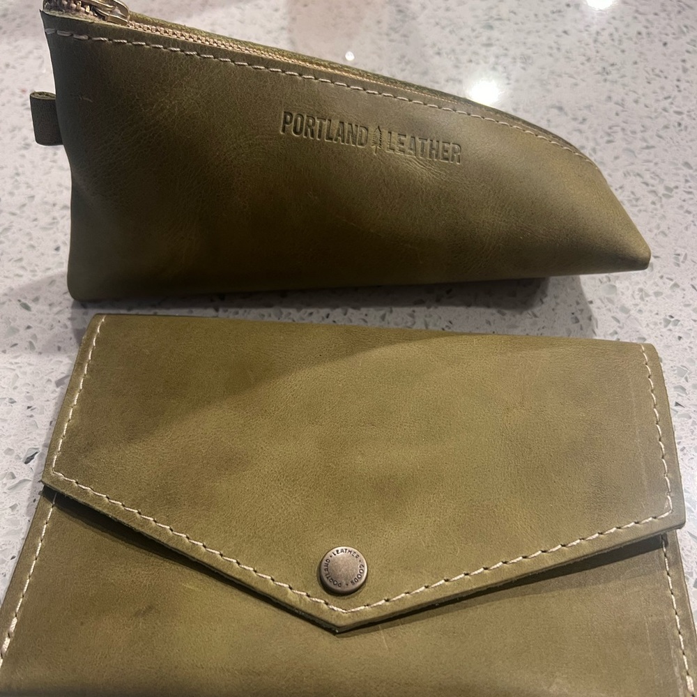 Portland Leather Unicorn Anjou Large envelope and Alpine.